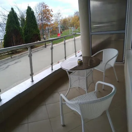 Silver Beаch Apartment